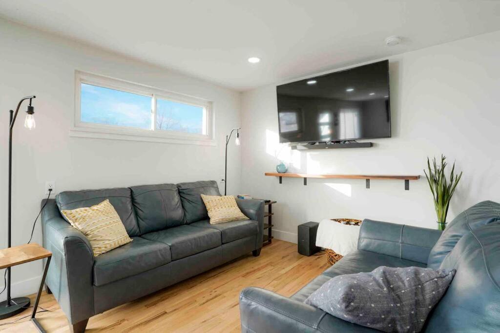 Вилла Sleeps 16 - 15 Min/Downtown, 10 Min/Medical Center Аврора Экстерьер фото